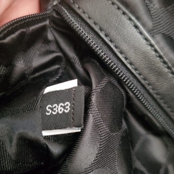 Kate Spade New York Stevie Diaper Bag. - Picture 15 of 15